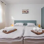 Modern With Whirlpool & Few Steps Away From The - Borik, *